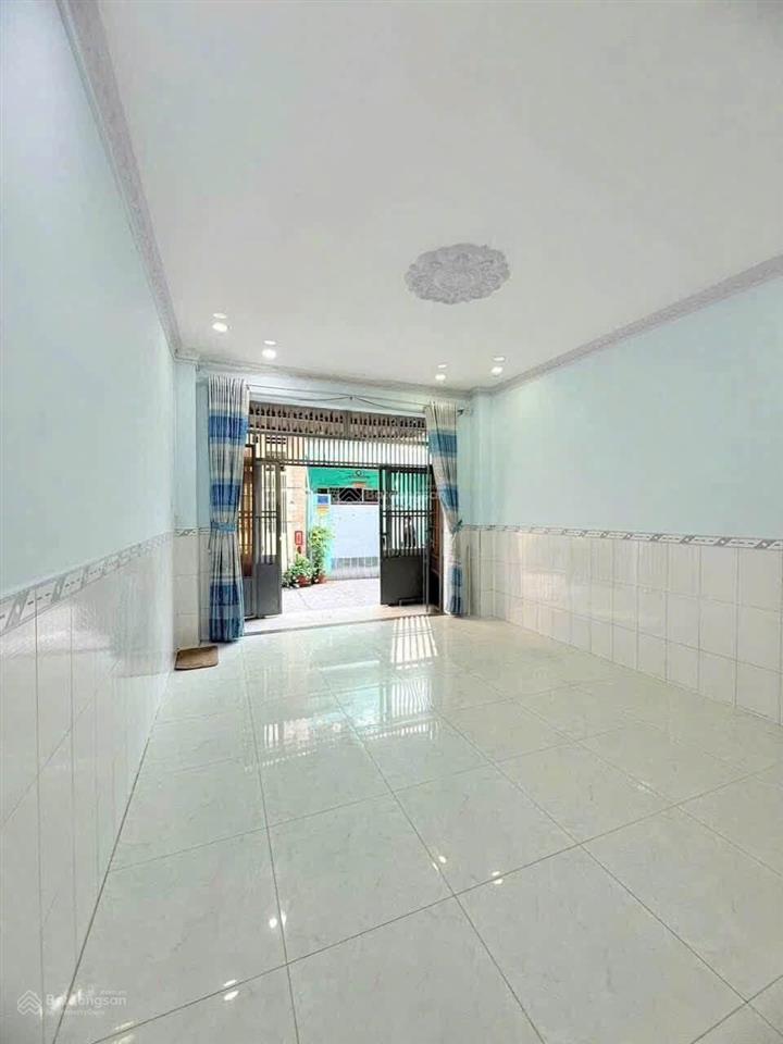 Ngộp bank bán nhà gò dầu tân phú 35 m² nhỉnh 4 tỷ!