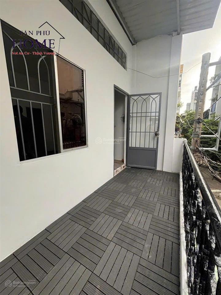Cho thuê nhà gần aeon tân phú, dương văn dương 78 m² hẻm ô tô chỉ 9 triệu!