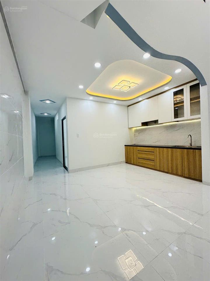 Cắt lỗ 500 triệu bán nhà 3 phòng ngủ  mới  hxh lũy bán bích tân phú 5,5 tỷ.