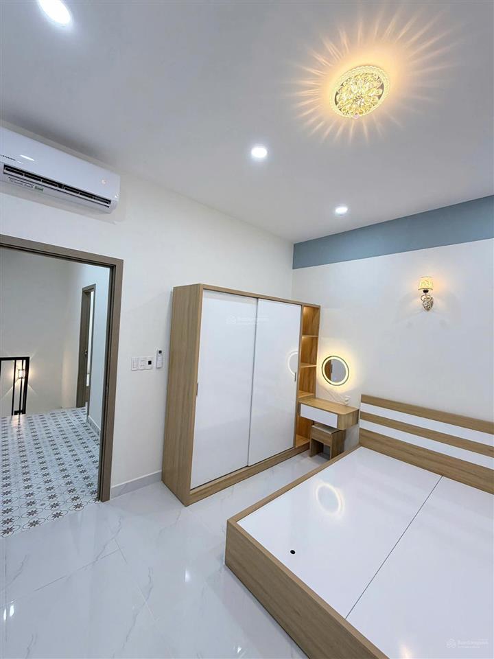 Nhà bán mới đẹp tân phú ngay chợ tân hương tân phú chỉ nhỉnh 4 tỷ