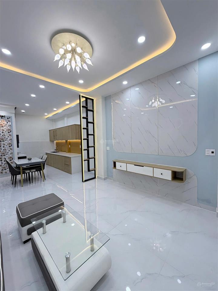 Nhà bán mới đẹp tân phú ngay chợ tân hương tân phú chỉ nhỉnh 4 tỷ