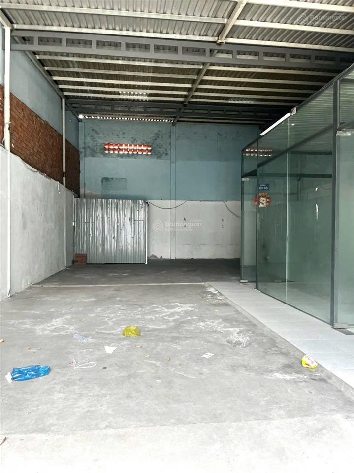 Cho thuê kho xưởng đường số 4, bình tân, hẻm xe tải giá 15 triệu