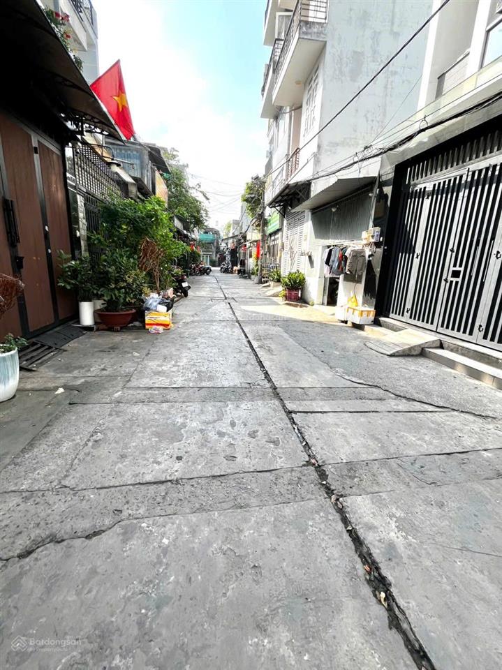 Cho thuê kho xưởng đường số 4, bình tân, hẻm xe tải giá 15 triệu