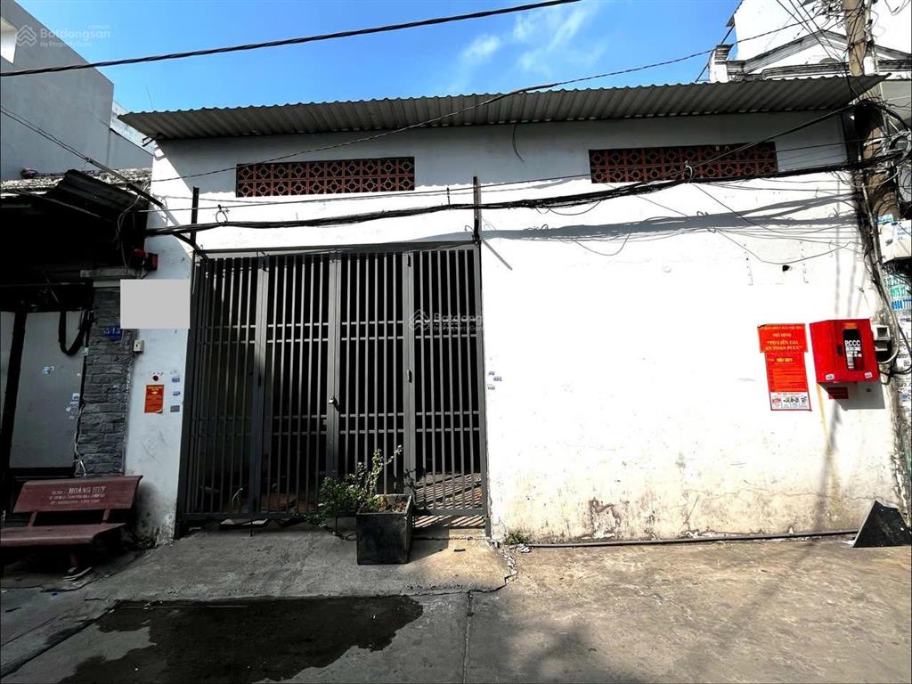Cho thuê kho xưởng đường số 4, bình tân, hẻm xe tải giá 15 triệu