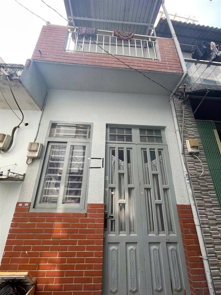 Nhà bán ngay đại học công thương lê trọng tấn tân phú chỉ hơn 2 tỷ.