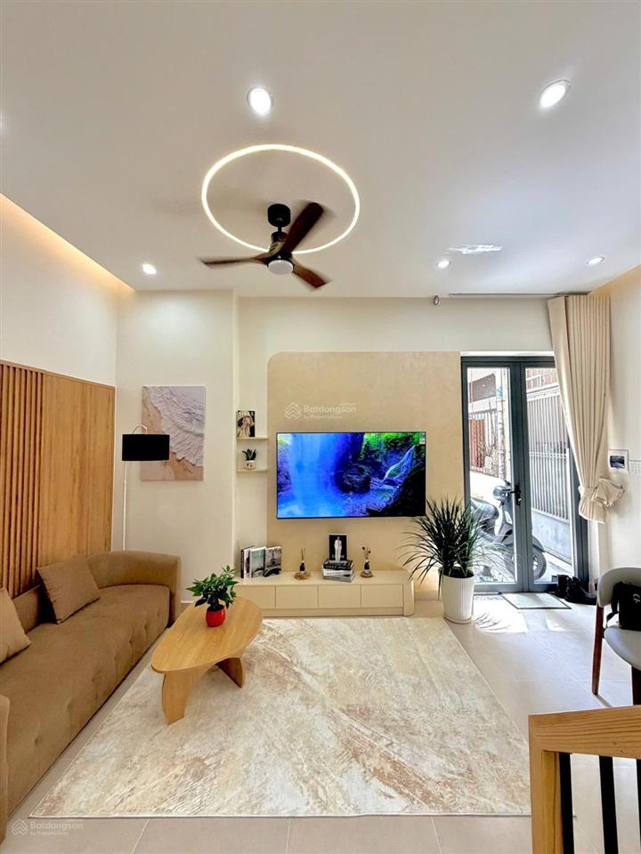 Bán nhà shr ni sư huỳnh liên tân bình 3 pn nhỉnh 6 tỷ!
