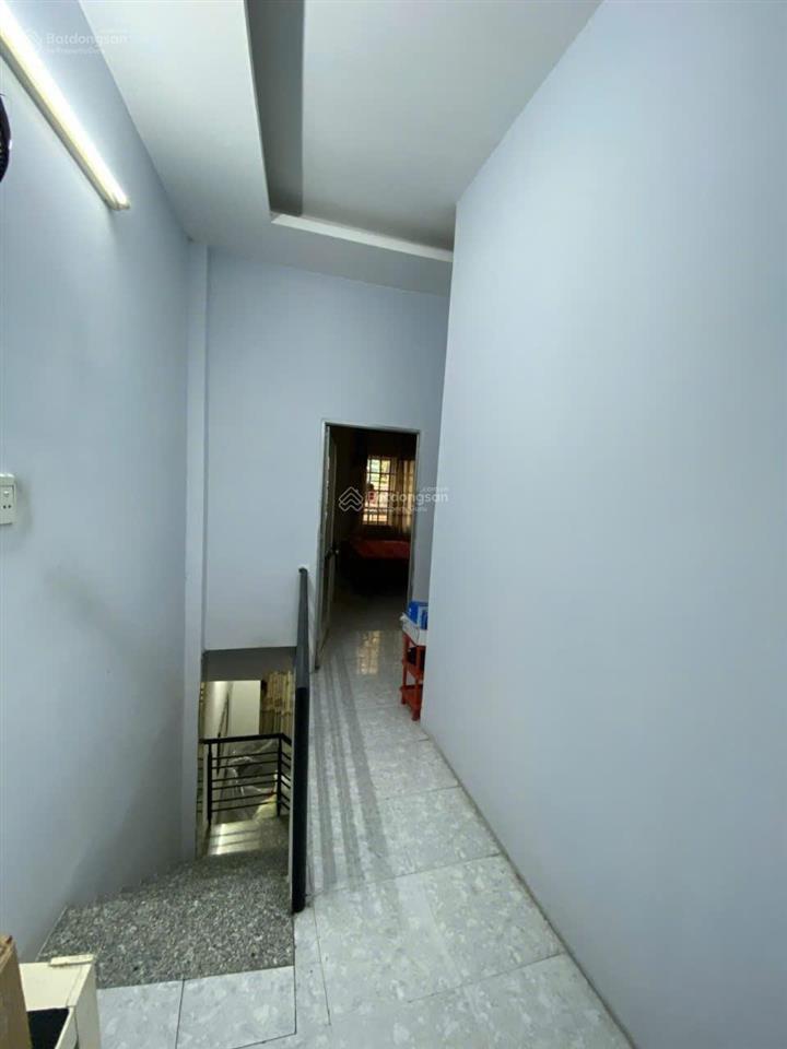 Bán gấp nhà lý thường kiệt tân bình dt 36m2 (4 x 9m) hẻm xe hơi tân bình chỉ 4 tỷ