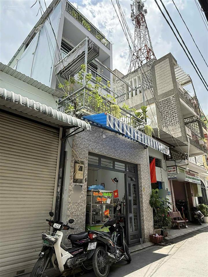Bán nhà mặt tiền kinh doanh khu bàu cát tân bình 70m2 (4 x 17,5m2) nhỉnh 10 tỷ.