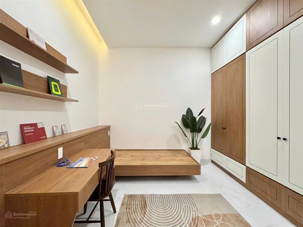 Bán nhà cách mạng tháng tám quận 10 diện tích 57m2 3 pn nhỉnh 7 tỷ.