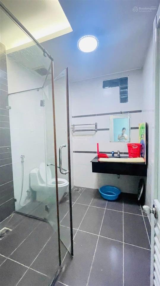 Bán nhà hẻm xe hơi gần etown cộng hòa tân bình 5 tầng 78m2 chỉ 9 tỷ.