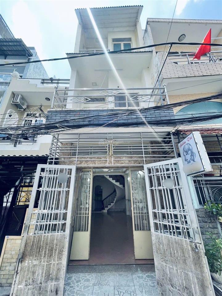 Bán nhà cách mạng tháng tám phường 5 tân bình 3 tầng hẻm xe hơi 6,9 tỷ.