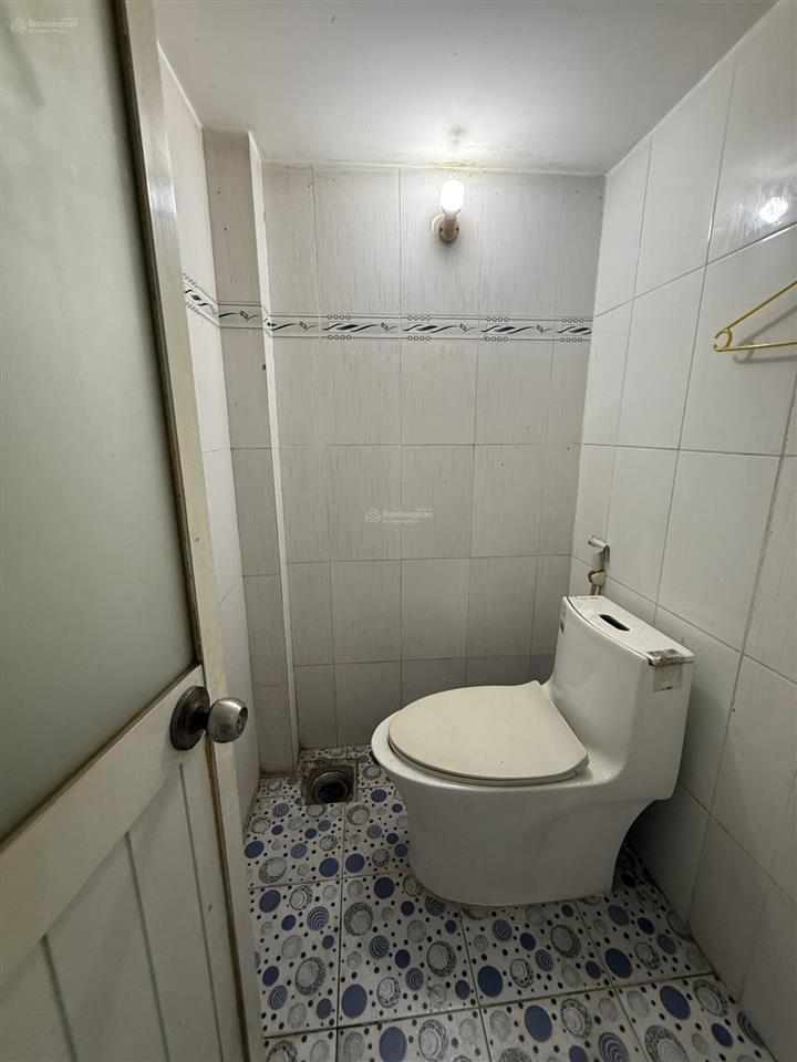 Cho thuê nhà nguyên căn mặt tiền kd liên khu 56 bình tân 4pn giá 8 triệu!
