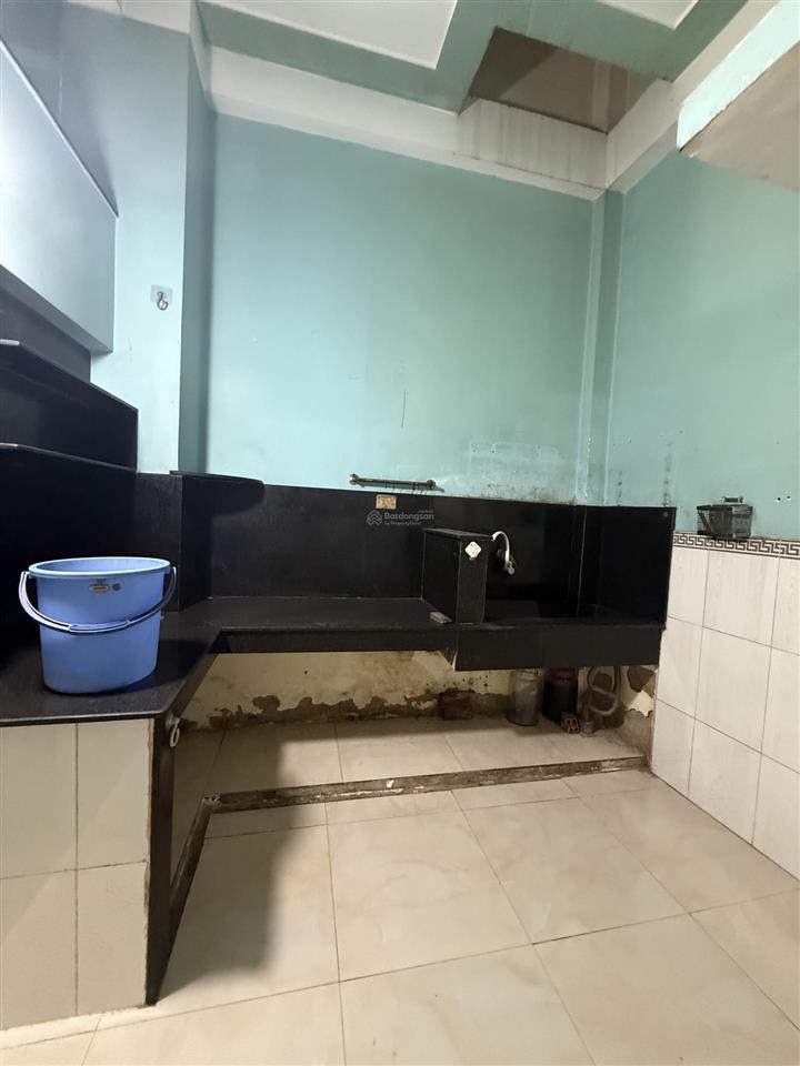 Cho thuê nhà nguyên căn mặt tiền kd liên khu 56 bình tân 4pn giá 8 triệu!