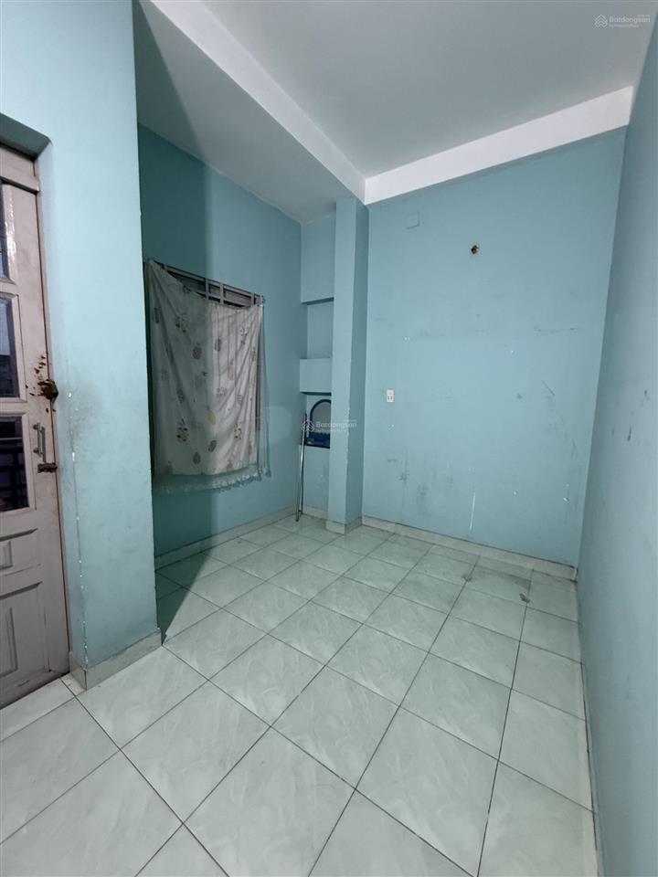 Cho thuê nhà nguyên căn mặt tiền kd liên khu 56 bình tân 4pn giá 8 triệu!