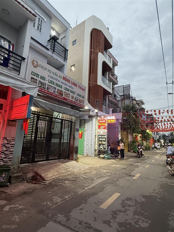 Cho thuê nhà nguyên căn mặt tiền kd liên khu 56 bình tân 4pn giá 8 triệu!