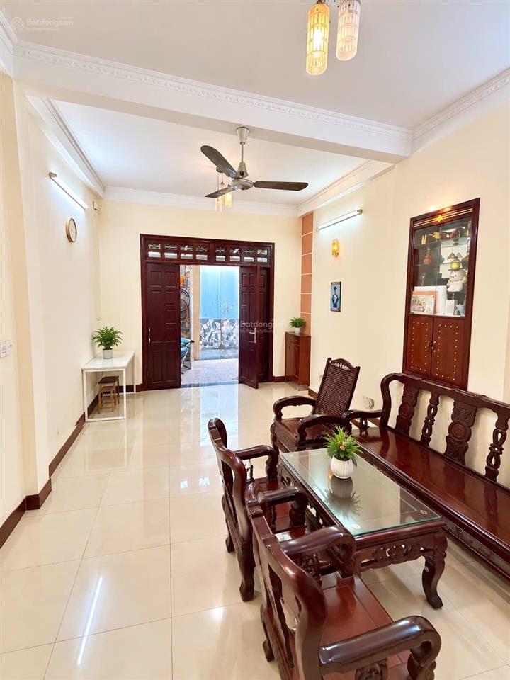 Chính chủ bán nhà 74 m2 3 tầng tân bình giáp quận 10 giá hơn 7 tỷ!