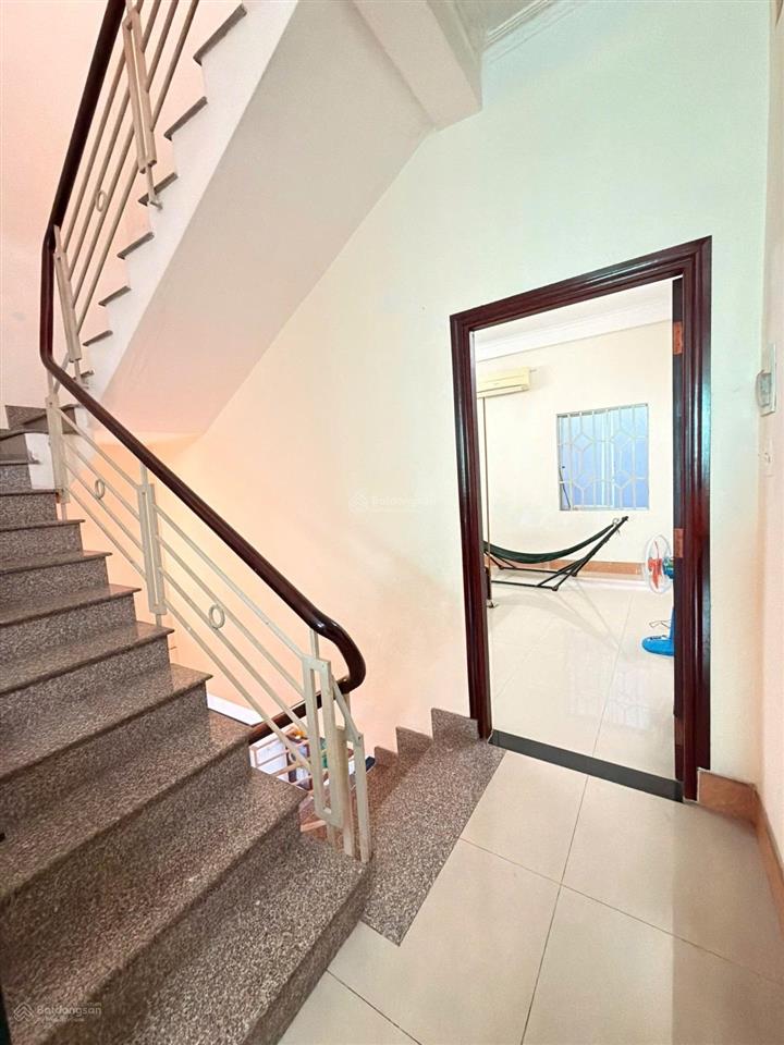 Chính chủ bán nhà 74 m2 3 tầng tân bình giáp quận 10 giá hơn 7 tỷ!