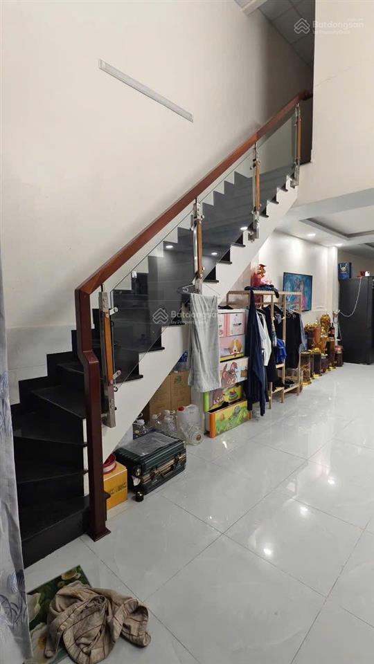 Giảm sâu 500 triệu bán nhà âu cơ tân bình hẻm xe hơi 4,8 tỷ!
