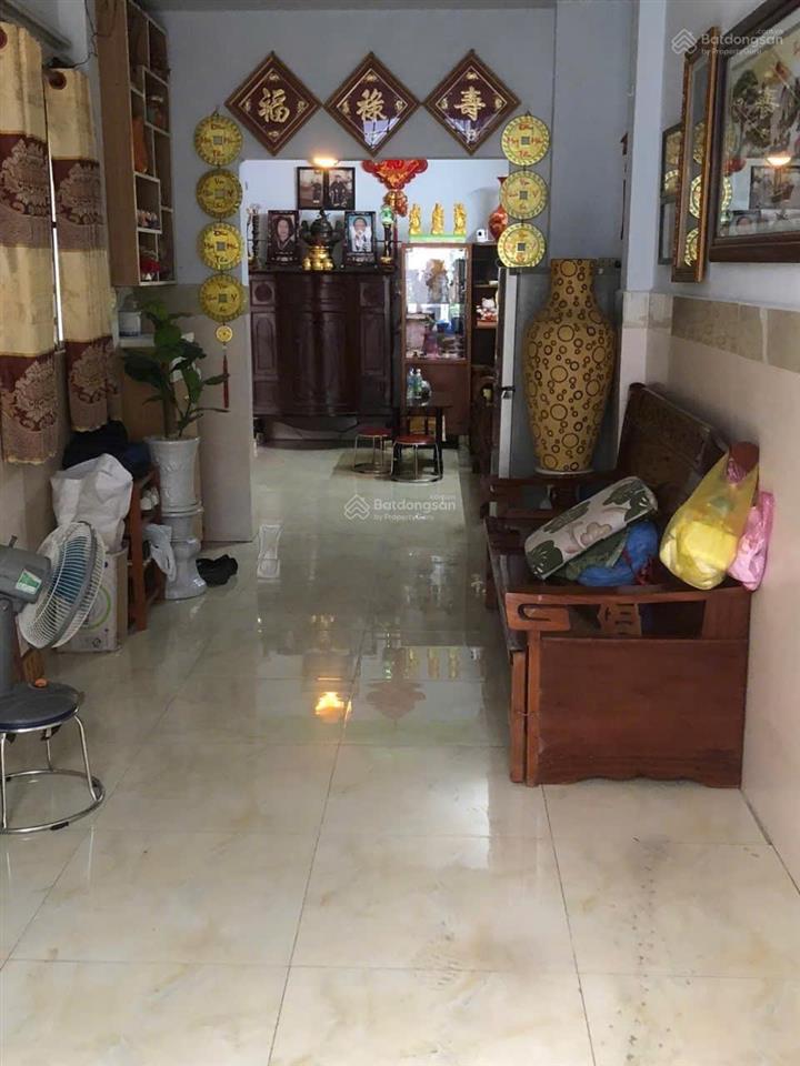 Chính chủ bán nhà 60,1 m2 với 4pn phú trung tân phú giáp tân bình 5 tỷ.