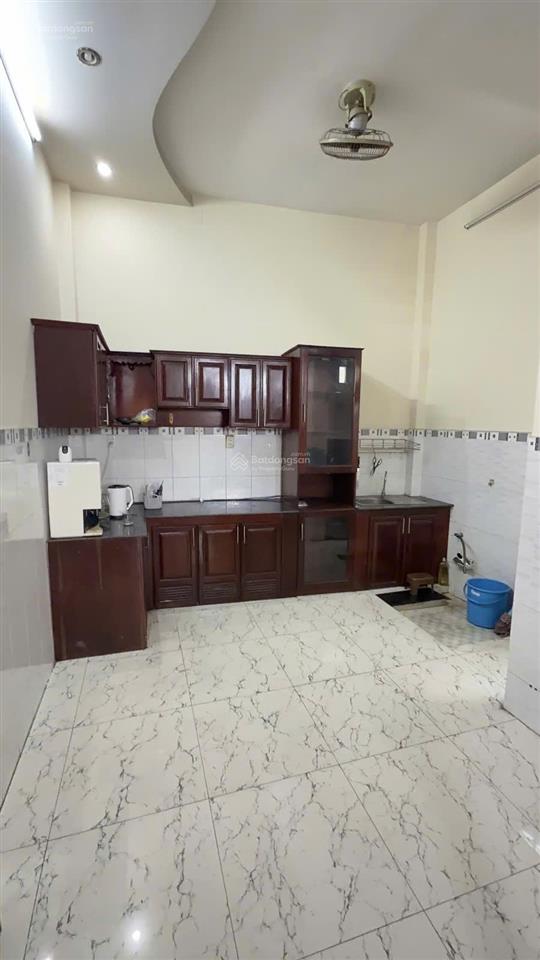 Bán nhà hồng lạc 4 tầng 4pn hẻm xe tải tân bình gần sân bay nhỉnh 6 tỷ.