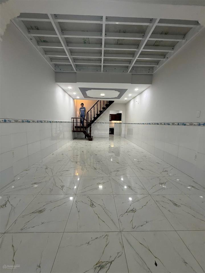 Bán nhà 50 m2(4 x12.5) ttan kỳ tân quý 3 pn nhỉnh 4 tỷ ( sổ đẹp ko lộ giới)!