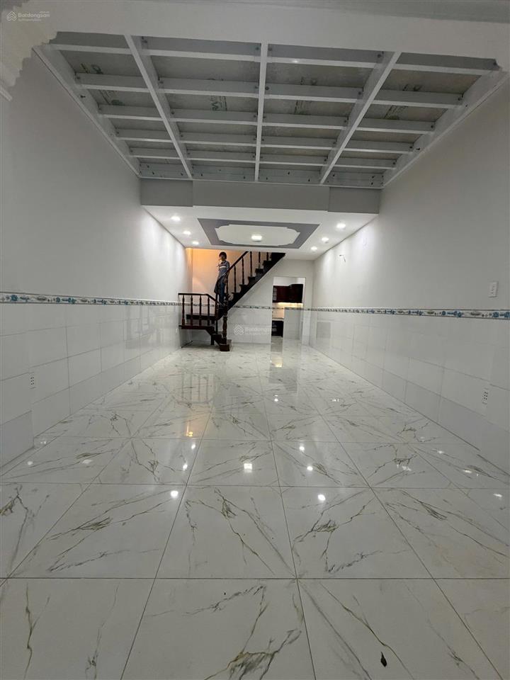 Bán nhà 50 m2(4 x12.5) ttan kỳ tân quý 3 pn nhỉnh 4 tỷ ( sổ đẹp ko lộ giới)!
