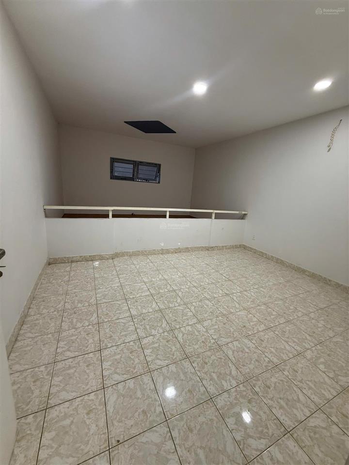Bán nhà 50 m2(4 x12.5) ttan kỳ tân quý 3 pn nhỉnh 4 tỷ ( sổ đẹp ko lộ giới)!