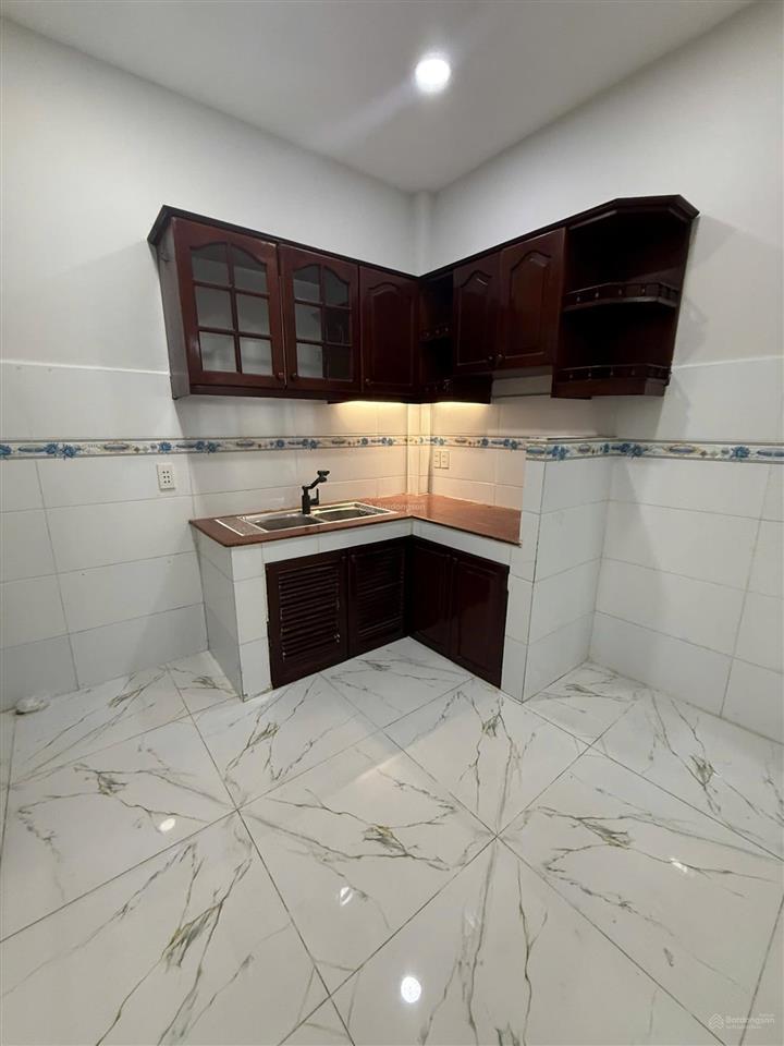 Bán nhà 50 m2(4 x12.5) ttan kỳ tân quý 3 pn nhỉnh 4 tỷ ( sổ đẹp ko lộ giới)!