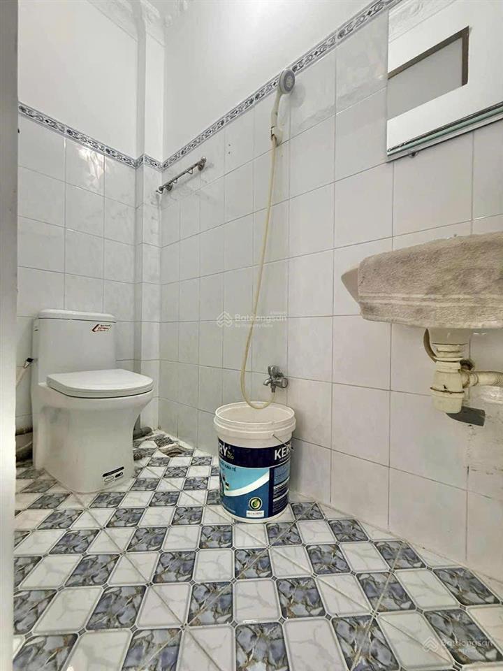 Bán gấp nhà riêng tại trần văn quang, tân bình, 3,5 tỷ, 3 tầng 3pn hẻm kinh doanh!