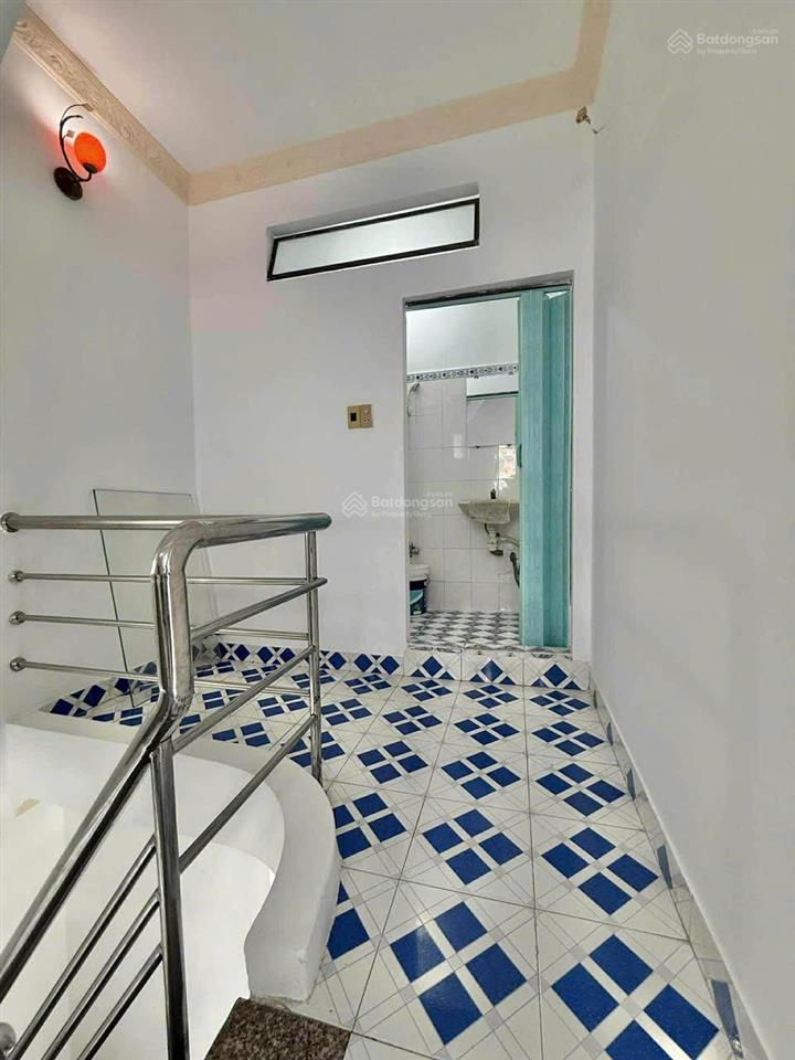 Bán gấp nhà riêng tại trần văn quang, tân bình, 3,5 tỷ, 3 tầng 3pn hẻm kinh doanh!