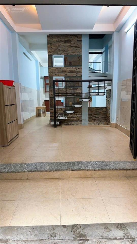 Bán nhà ngay cc bàu cát 2  hồng lạc  38m2 nhà 3 tầng tân bình giá 4,86 tỷ