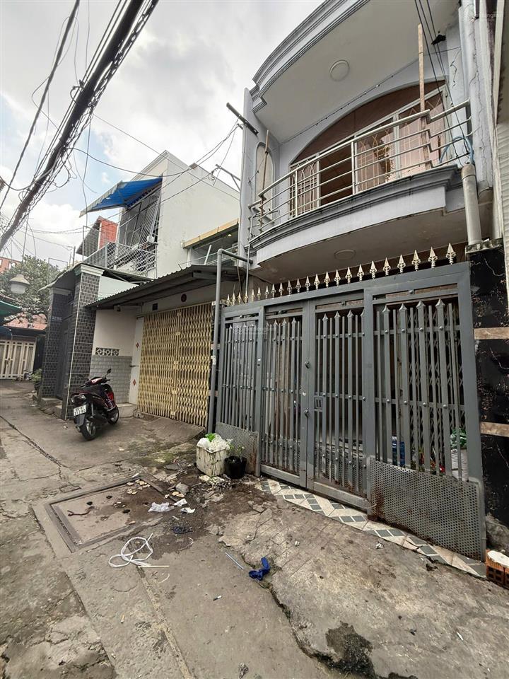 Bán nhà riêng gần 40m2 hxh huỳnh văn chính tân phú  đh văn hiến chỉ 4,1 tỷ.