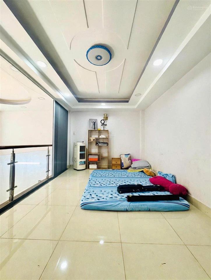 Bán nhà hxh trịnh đình trọng tân phú 60m2  3 pn nhỉnh 5 tỷ.