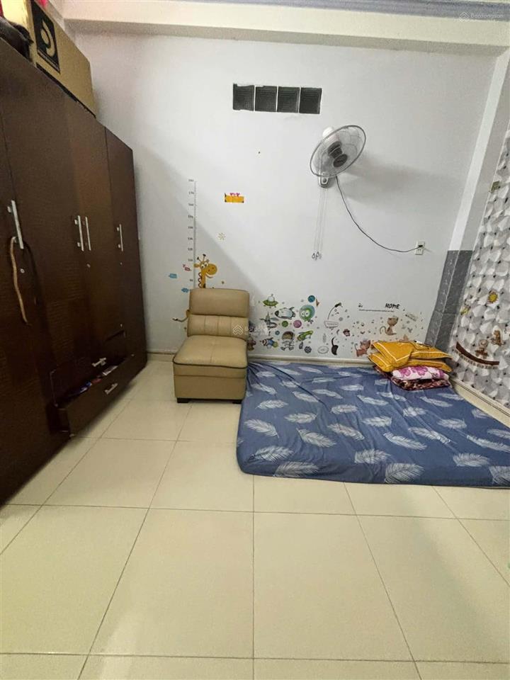 Bán nhà cạnh văn cao tân phú 4 tầng 4 pn dt (4 x 12) chỉ hơn 4 tỷ!