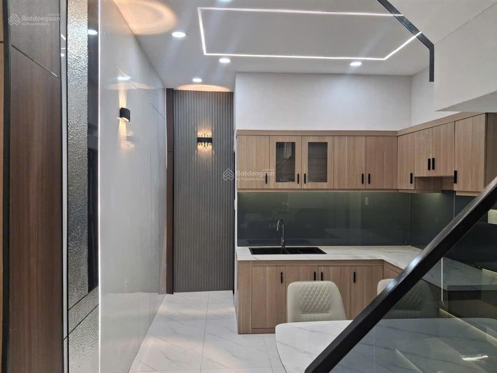 Bán nhà nguyễn sơn tân phú 4 pn  mới  ở ngay giá nhỉnh 4 tỷ!