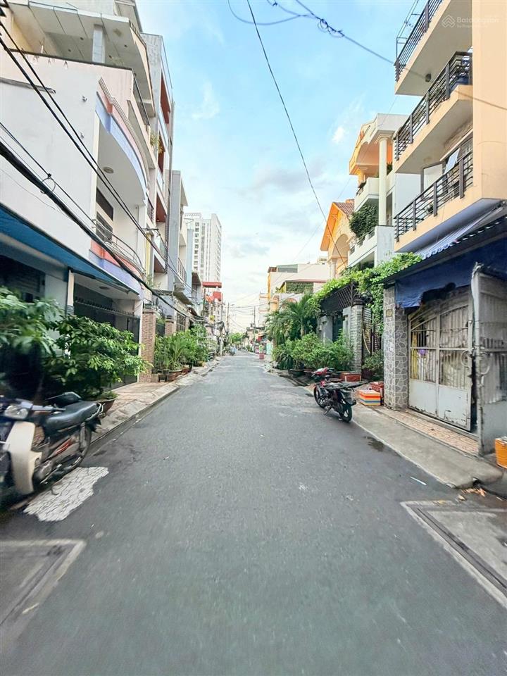 Nhà bán hẻm ô tô hoà bình giảm 1 tỷ giá mới còn hơn 3 tỷ!