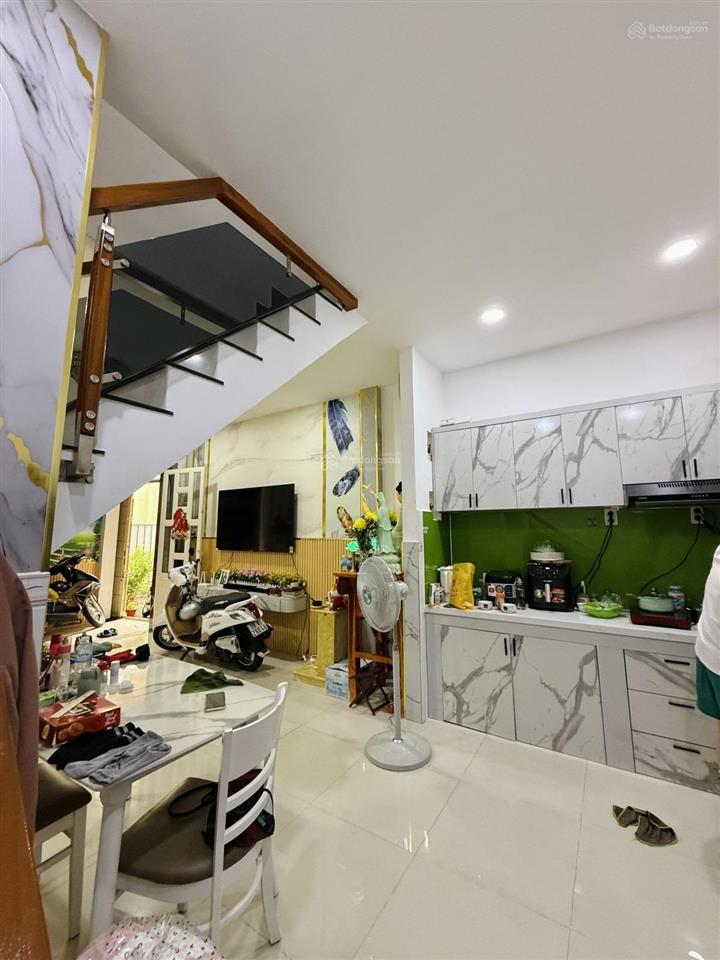 Nhà bán lũy bán bích tân phú full nội thất chính chủ giá 4,2 tỷ!