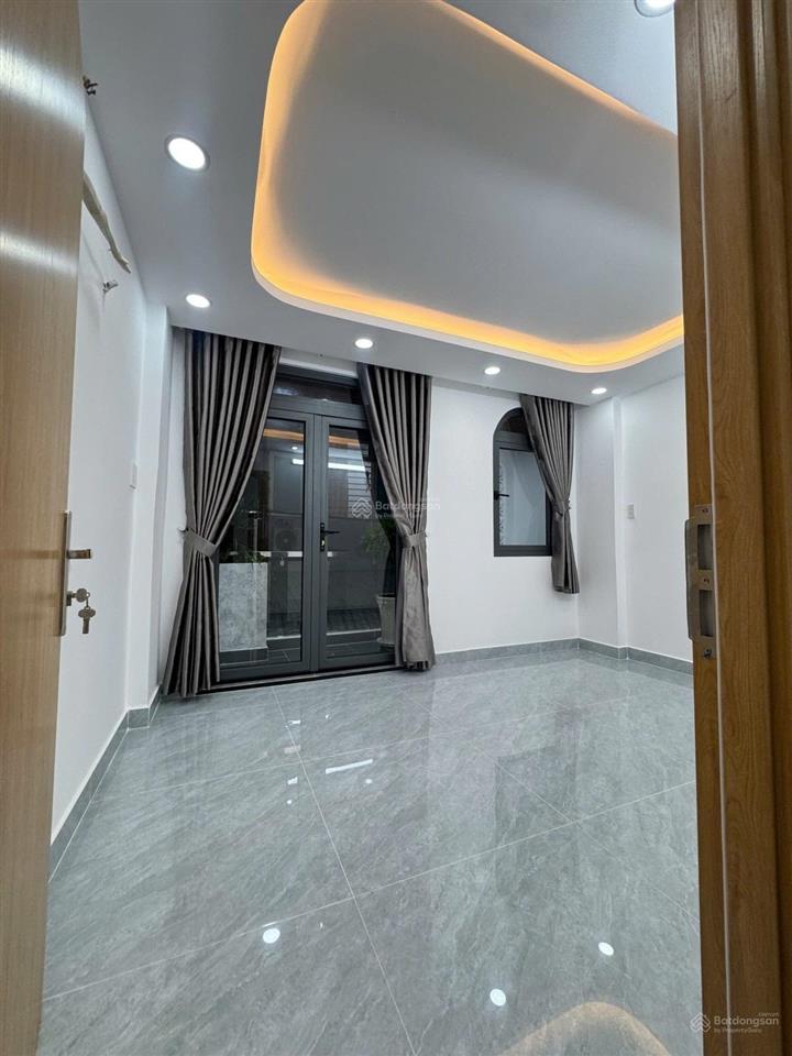 Nhà bán 4 pn mới ,full nội thất cạnh mặt tiền gần văn cao tân phú nhỉnh 4 tỷ!