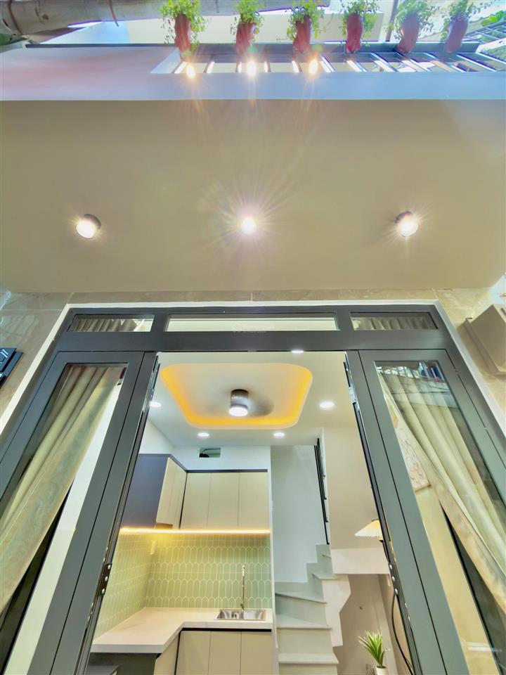 Bán nhà 46/1 ngô đức kế, phan văn trị, 12m2, 3 tầng, 2pn, giá 2 tỷ 300 tl, sdt/zalo 0978 529 ***