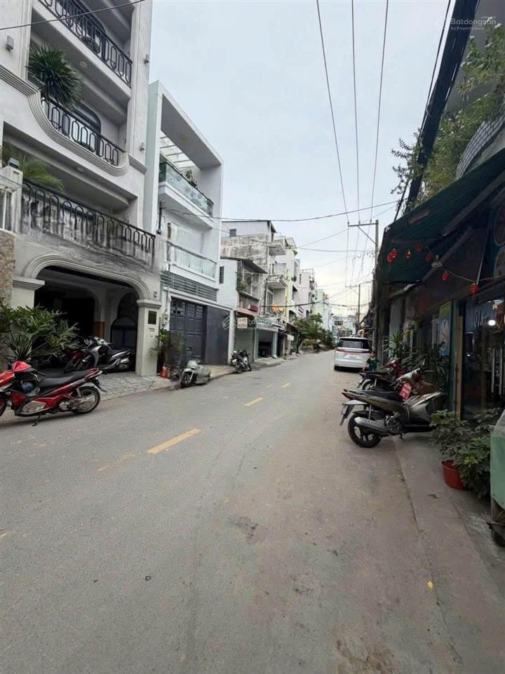 Bán mặt tiền nguyễn văn công, nguyễn kiệm 57m2, 5 tầng, zalo/sđt 0978 529 ***