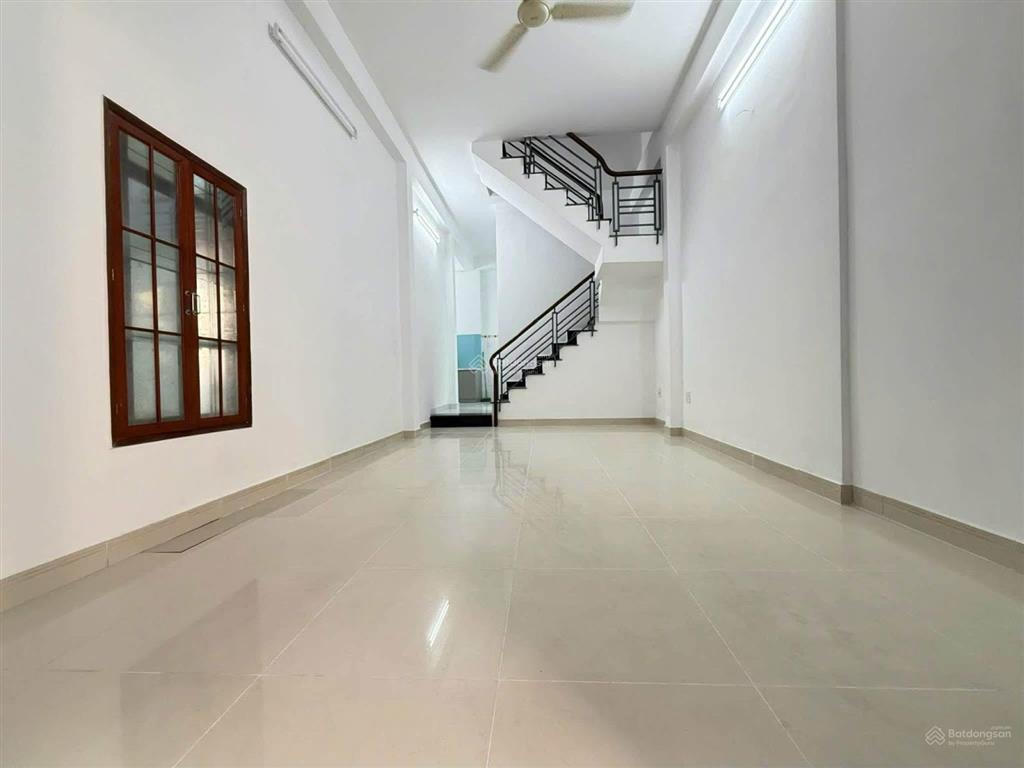 Bán nhà riêng tại phan văn trị, 6,65 tỷ, 46 m2, đẹp, nhiều tiện ích, zalo/sđt 0978 529 ***