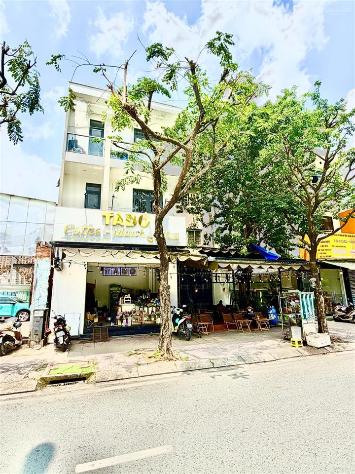 Bán mặt tiền phạm văn đồng, 3 tầng, đang cho thuê 16tr/th, gửi anh chị trợ duyên 1%,sdt 0978 529 ***
