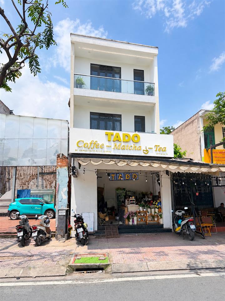 Bán mặt tiền phạm văn đồng, 3 tầng, đang cho thuê 16tr/th, gửi anh chị trợ duyên 1%,sdt 0978 529 ***