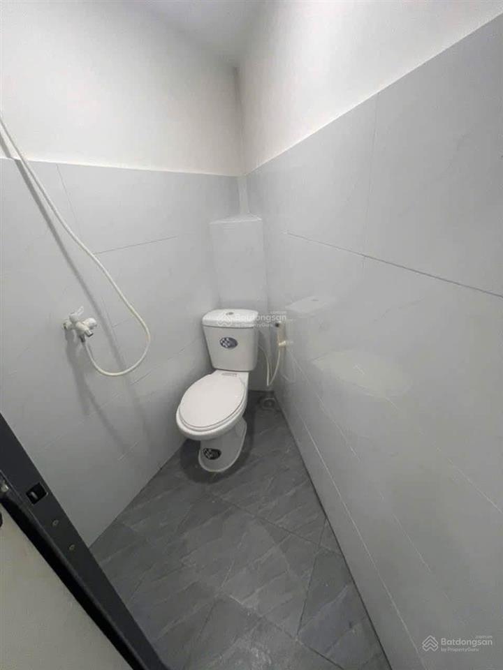 Bán nhà riêng tại ung văn khiêm, bình thạnh, 2,5 tỷ, 13m2, zalo 0978 529 ***