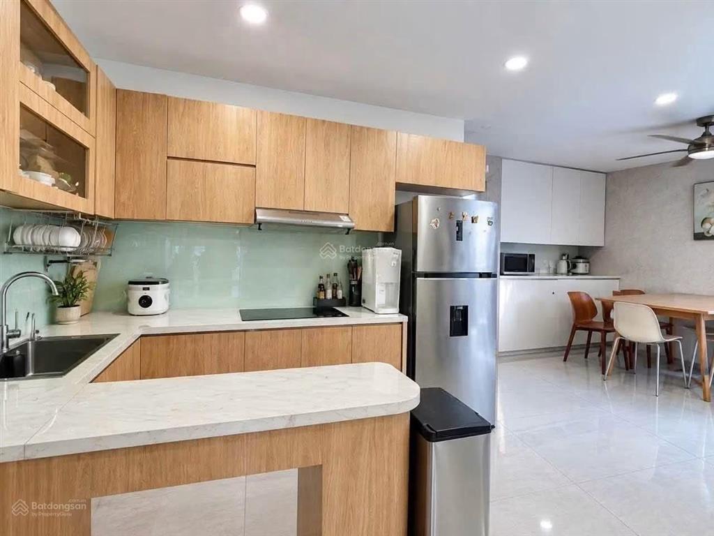 Bán gấp nhà riêng tại nguyễn văn đậu, 7,9 tỷ, 100m2, 3pn, 3wc, hồ bơi, zalo 0978 529 ***