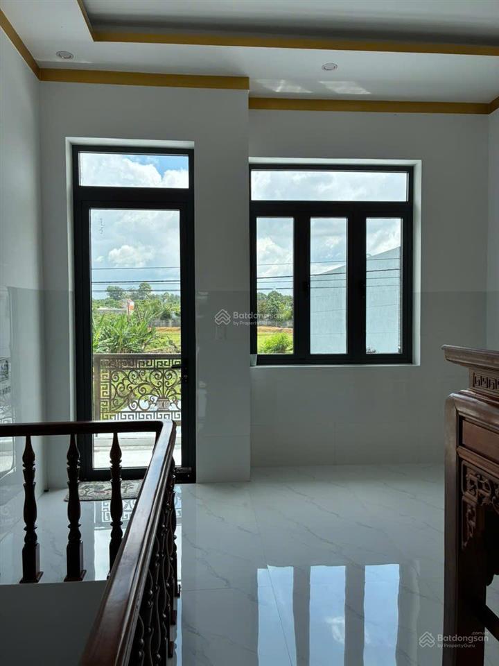 Chính chủ bán nhà full nội thất tại bà rịa full nội thất, có vườn rau và gara để ô tô riêng