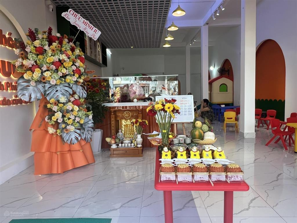 Cho thuê cửa hàng  tiệm cháo babuu bà rịa  mặt tiền 82 hùng vương, phường bà rịa, hcm