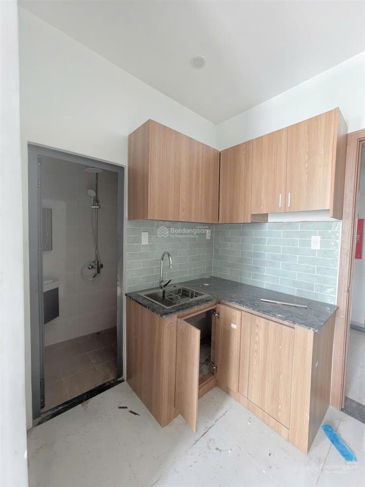 Cho thuê căn hộ 1 phòng ngủ, 1 bếp, 1 wc, giá 5 triệu/tháng, 25mv, bc khu đô thị vạn phúc  thủ đức