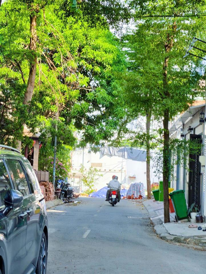 Cho thuê căn hộ 1 phòng ngủ, 1 bếp, 1 wc, giá 5 triệu/tháng, 25mv, bc khu đô thị vạn phúc  thủ đức