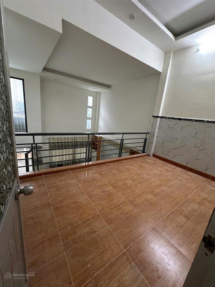 Bán nhà 2t 2 p.ngủ tại hẻm 6m huỳnh tấn phát, nhà bè hcm giá 3,95 tỷ tl, 51mv, view đẹp, giá tốt